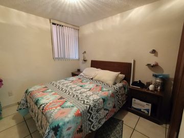 Vendo Cómodo Departamento en 2do. nivel con excelente distribución 77 m2 En Jardines de Atizapan $2,114,000