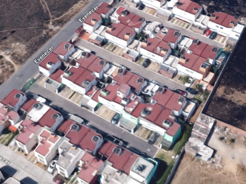 Casa en Remate Bancario en C. Evenecer 5, Nuevo Leon, Guentes de Guadalupe, Puebla. (65% debajo de su valor comercial, solo recursos propios)