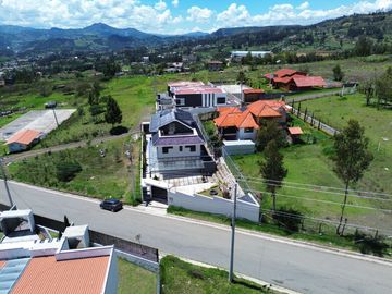 Casa en Venta en Azogues, en el sector el Pampero