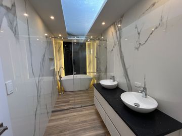 Casa en Venta en Azogues, en el sector el Pampero