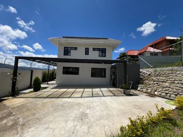 Casa en Venta en Azogues, en el sector el Pampero