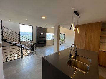 Casa en Venta en Azogues, en el sector el Pampero