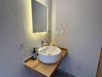 CASA EN VENTA EN CAPITAL NORTE