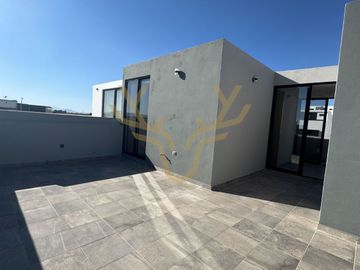 CASA EN VENTA EN CAPITAL NORTE