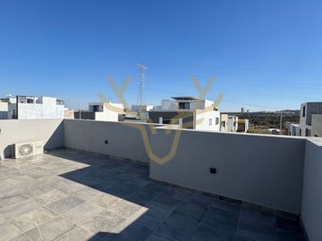 CASA EN VENTA EN CAPITAL NORTE