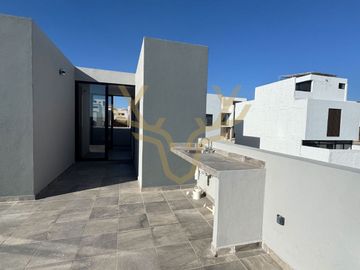 CASA EN VENTA EN CAPITAL NORTE