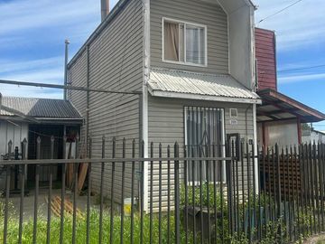 VENTA DE PROPIEDAD CON 2 CASAS