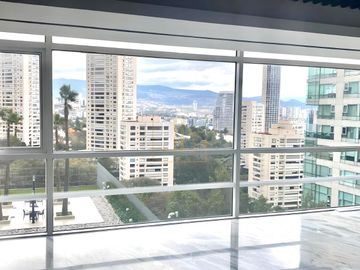 Venta Departamento Remodelado con Vista Panorámica