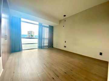 Venta Departamento Remodelado con Vista Panorámica