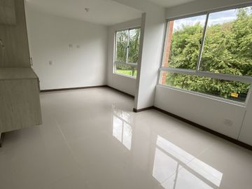 Vendo Apto Valle Del Lili Segundo Piso