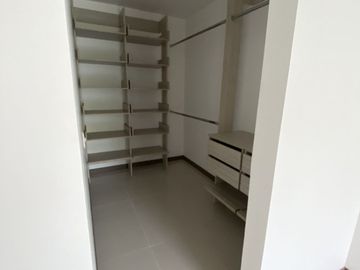 Vendo Apto Valle Del Lili Segundo Piso