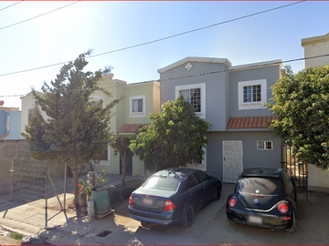 CASA EN VENTA OPORTUNIDAD CARTERA BANCARIA-ENSENADA-BAJA CALIFORNIA