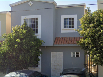CASA EN VENTA OPORTUNIDAD CARTERA BANCARIA-ENSENADA-BAJA CALIFORNIA