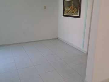 Vendo excelente casa en Valle Dorado.