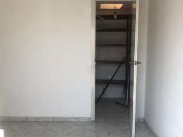 Vendo excelente casa en Valle Dorado.