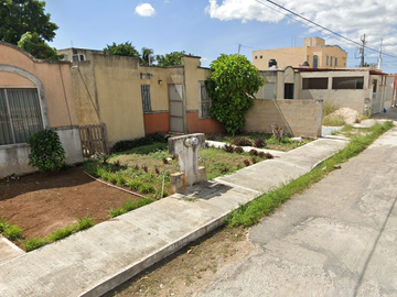 VENTA DE CASA EN TZIMIN, MERIDA, YUCATAN EN RECUPERACION