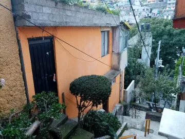 Casa Venta San Bernabe....... Construc. 421 Mts. Terreno 245 Mts. Facilidades