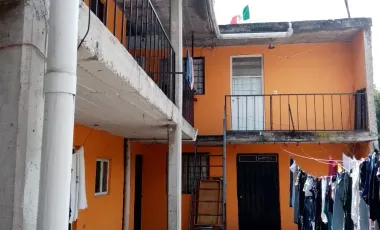 Casa Venta San Bernabe....... Construc. 421 Mts. Terreno 245 Mts. Facilidades