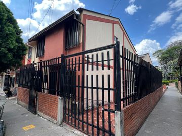 CASA EN VENTA VILLAS DE NAVARRA, PIEDECUESTA