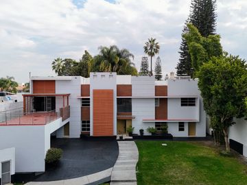 RESIDENCIA EN COLINAS DE SAN JAVIER – ZAPOPAN