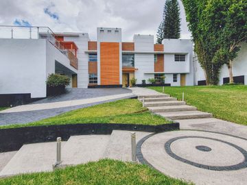 RESIDENCIA EN COLINAS DE SAN JAVIER – ZAPOPAN