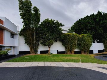 RESIDENCIA EN COLINAS DE SAN JAVIER – ZAPOPAN