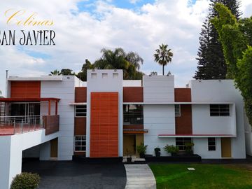 RESIDENCIA EN COLINAS DE SAN JAVIER – ZAPOPAN