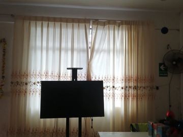Se Vende Linda y Amplia Casa En Esquina - Tingo María / Huánuco
