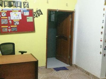 Se Vende Linda y Amplia Casa En Esquina - Tingo María / Huánuco