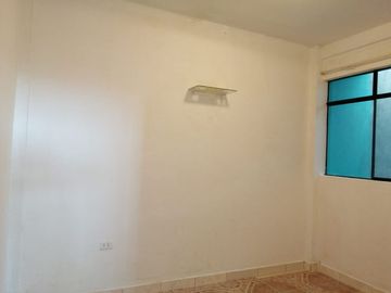 Se Vende Linda y Amplia Casa En Esquina - Tingo María / Huánuco