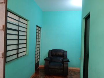 Se Vende Linda y Amplia Casa En Esquina - Tingo María / Huánuco