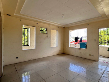 6BR FORECLOSED HOUSE AND LOT FOR SALE IN PACITA 1, BIÑAN CITY, LAGUNA