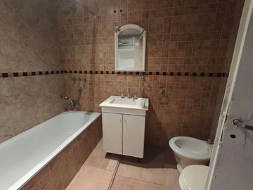 Ituzaingó - Venta - PH Al Frente 4 y 2 Ambientes