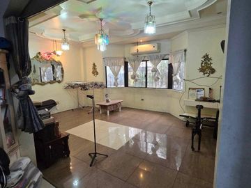House&lot for sale in Vermont Park Mayamot Marcos Highway lower Antipolo