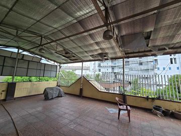 House&lot for sale in Vermont Park Mayamot Marcos Highway lower Antipolo