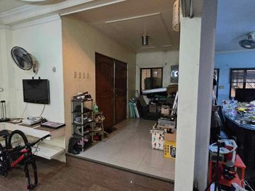 House&lot for sale in Vermont Park Mayamot Marcos Highway lower Antipolo