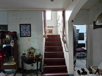 House&lot for sale in Vermont Park Mayamot Marcos Highway lower Antipolo