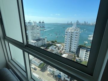 VENDO APARTAMENTO VISTA A LA BAHIA MANGA
