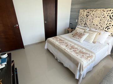 VENDO APARTAMENTO VISTA A LA BAHIA MANGA