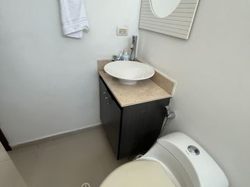 VENDO APARTAMENTO VISTA A LA BAHIA MANGA
