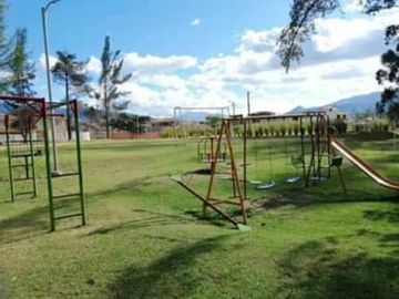 VENTA TERRENO PLANO EN URB. BOHIOS DE JATUMPAMBA
