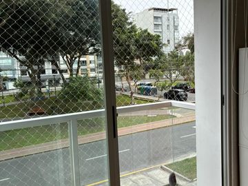 DEPARTAMENTO SAN BORJA 3 DORMITORIOS 2 COCHERAS DEPOSITO VISTA EXTERIOR PISO 2 c/b serv