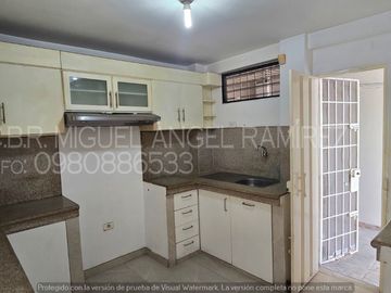 ¡Vendo Casa en Samanes 7 cerca Parque Samanes y Rio Centro Norte!