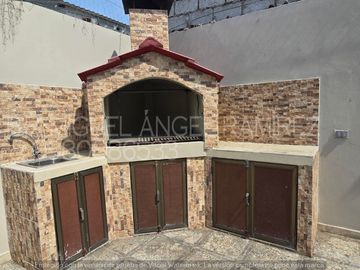 ¡Vendo Casa en Samanes 7 cerca Parque Samanes y Rio Centro Norte!