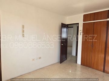 ¡Vendo Casa en Samanes 7 cerca Parque Samanes y Rio Centro Norte!