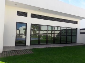 Casa en venta, Cond. Dolce Terra, Valle de Juriquilla