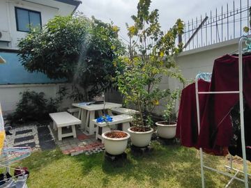 92224 - ขายบ้านแฝดหมู่บ้านกรีนเนอร์รี่ ทิวา ปิ่นเกล้า-สาย5สิ่งแวดล้อมดี เดินทางสะดวก อยู่ใกล้ตลาดน้ำดอนหวาย ใกล้ถนนเส้นบรมราชชนนีเพียง 1 กม
