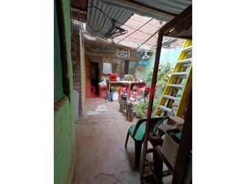 Vendo Casa Como Terreno De 140 M2 En Villa El Salvador