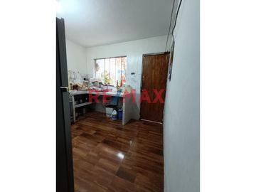 Vendo Casa Como Terreno De 140 M2 En Villa El Salvador
