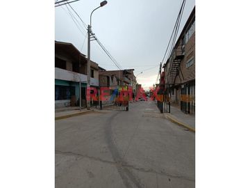 Vendo Casa Como Terreno De 140 M2 En Villa El Salvador